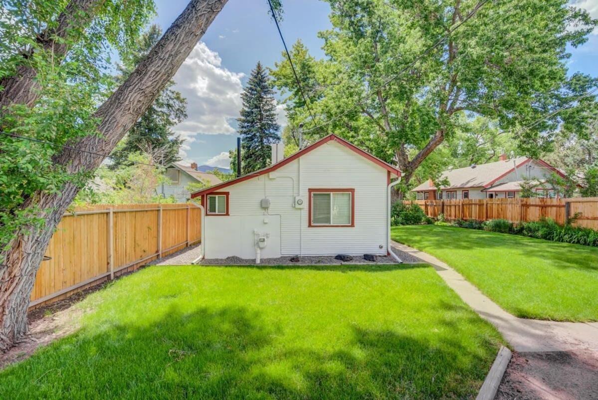 Vintage Tiny House Cute 1Bdrm Big Appeal Villa Colorado Springs Buitenkant foto