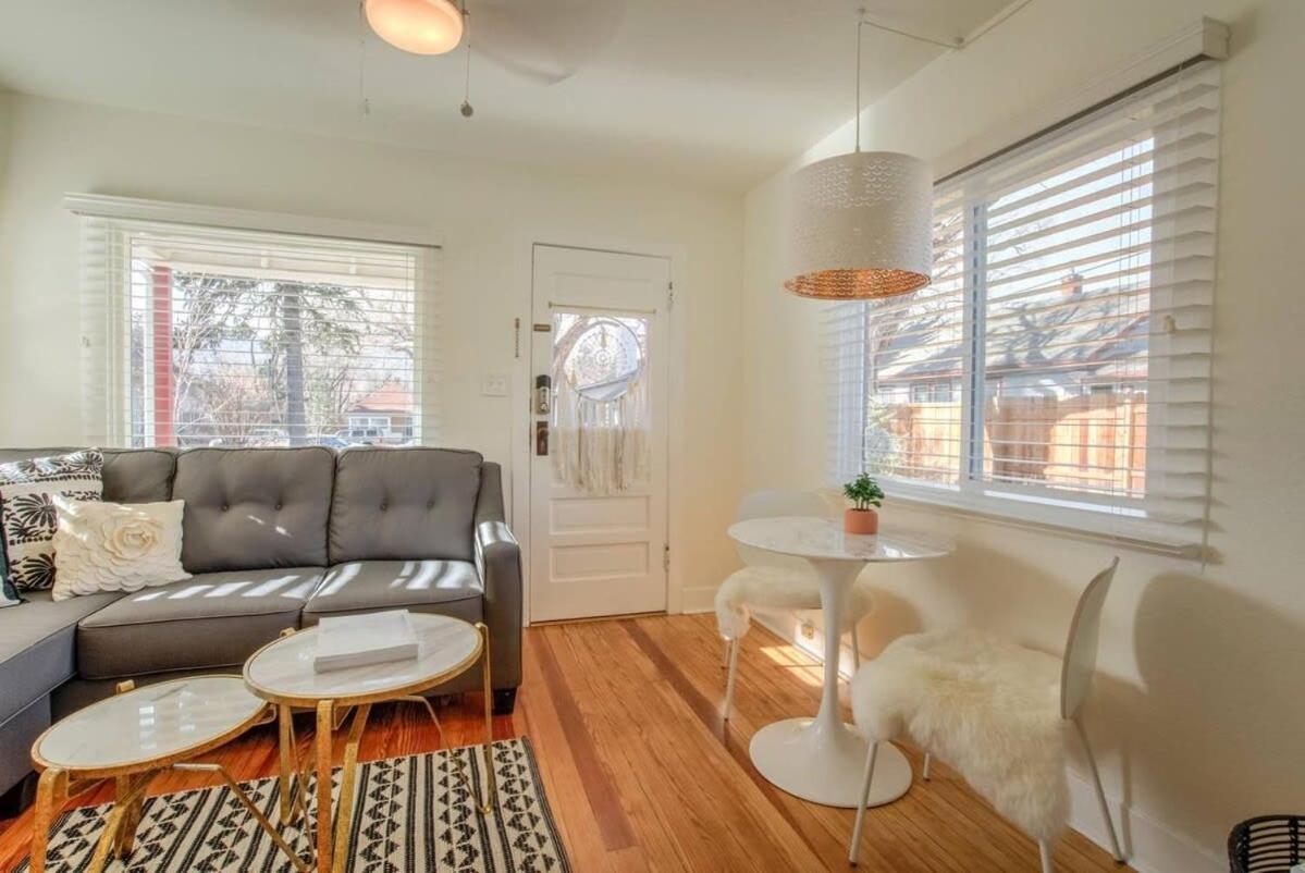 Vintage Tiny House Cute 1Bdrm Big Appeal Villa Colorado Springs Buitenkant foto