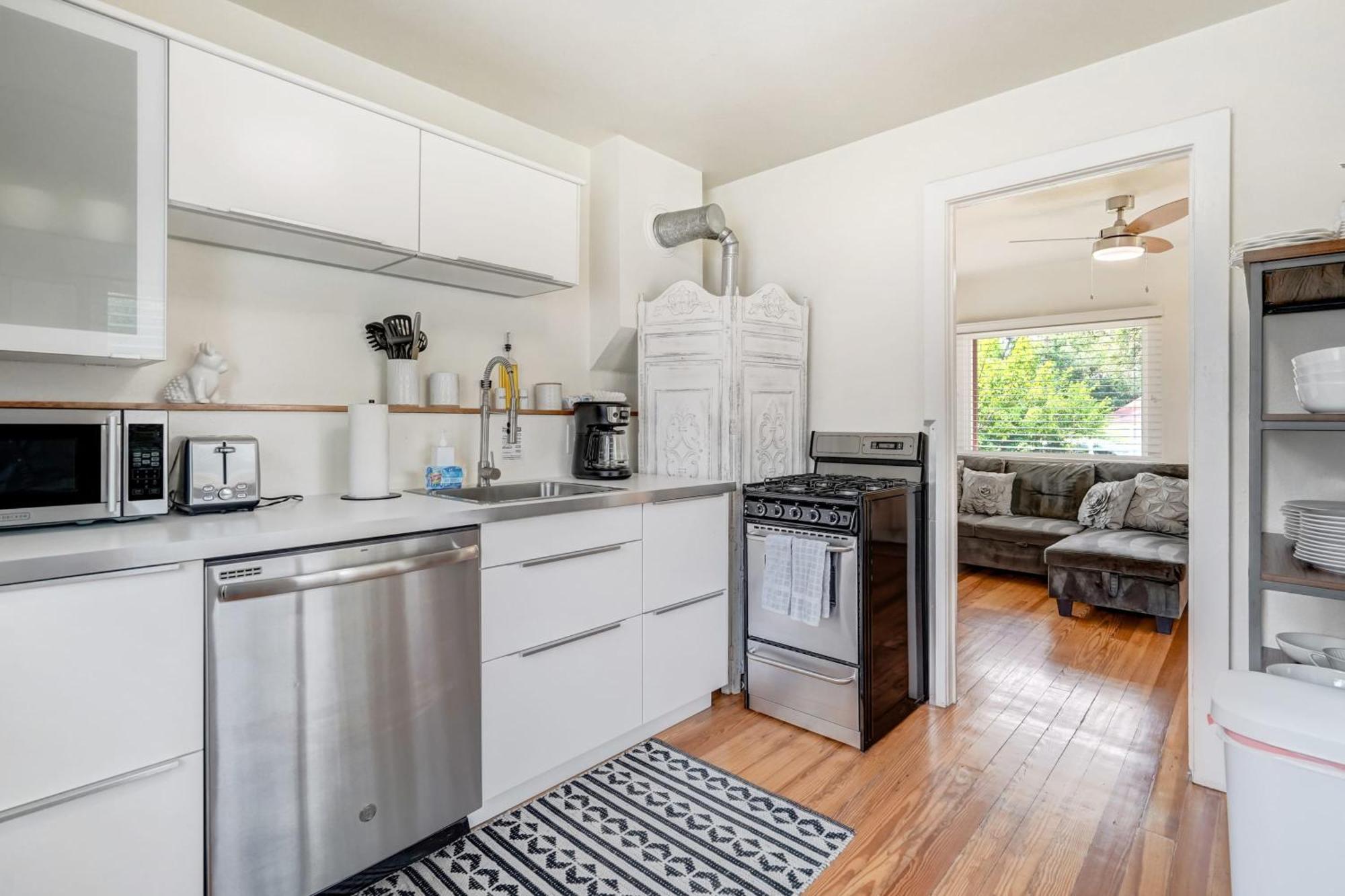 Vintage Tiny House Cute 1Bdrm Big Appeal Villa Colorado Springs Buitenkant foto